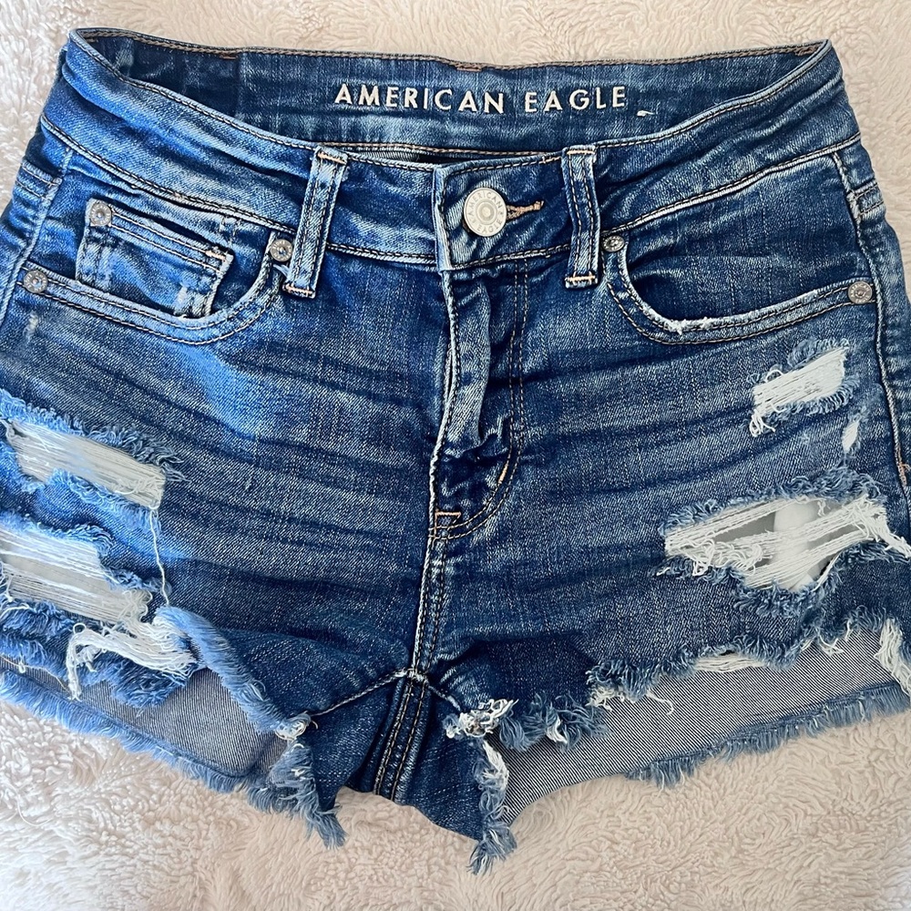 American Eagle Outfitters Women's Blue Denim Shorts